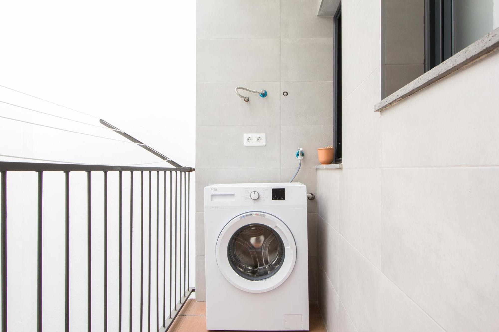 Novus Homes Barcelona Santa Eulalia L’Hospitalet de Llobregat Zewnętrze zdjęcie