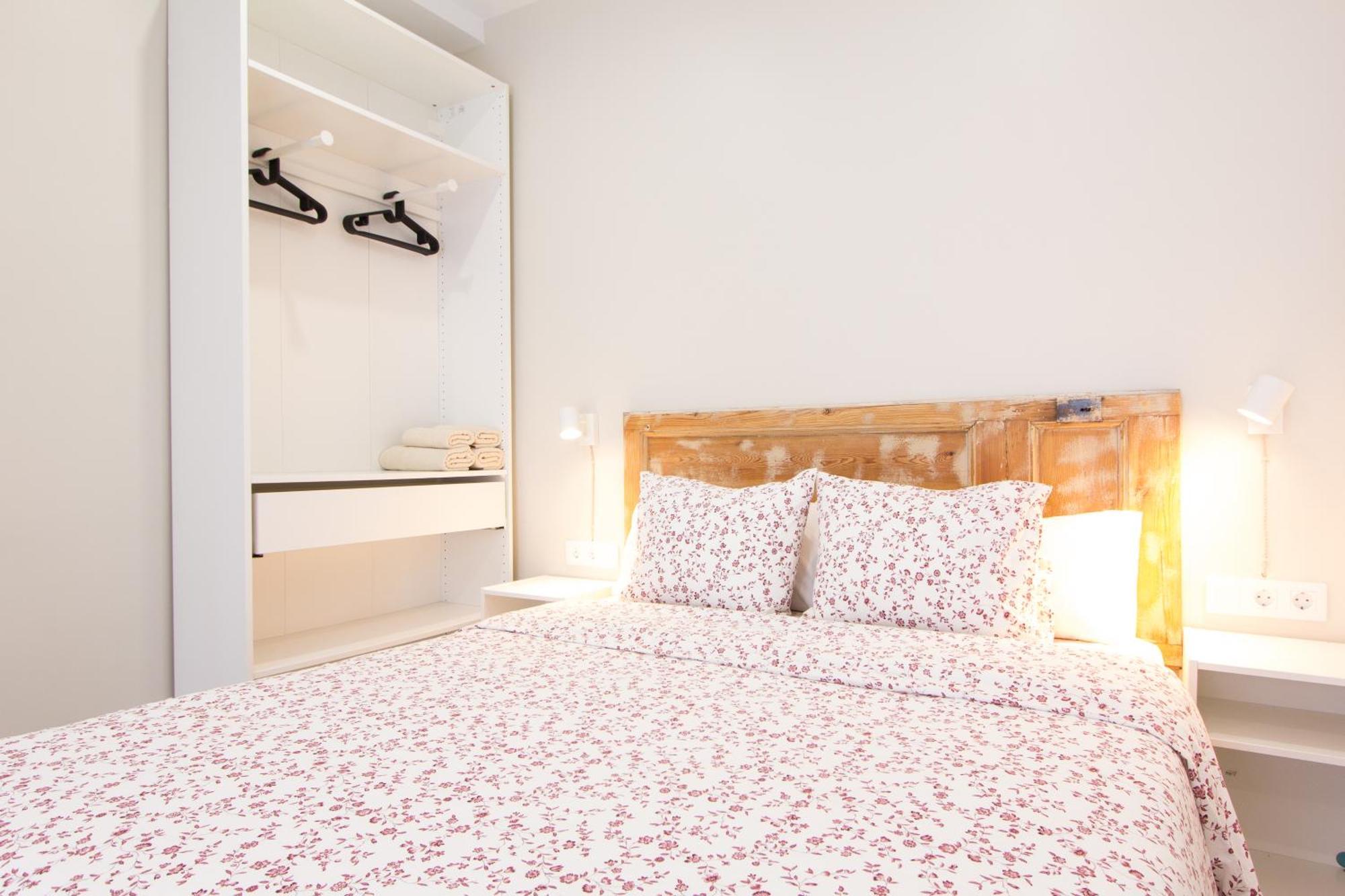 Novus Homes Barcelona Santa Eulalia L’Hospitalet de Llobregat Zewnętrze zdjęcie