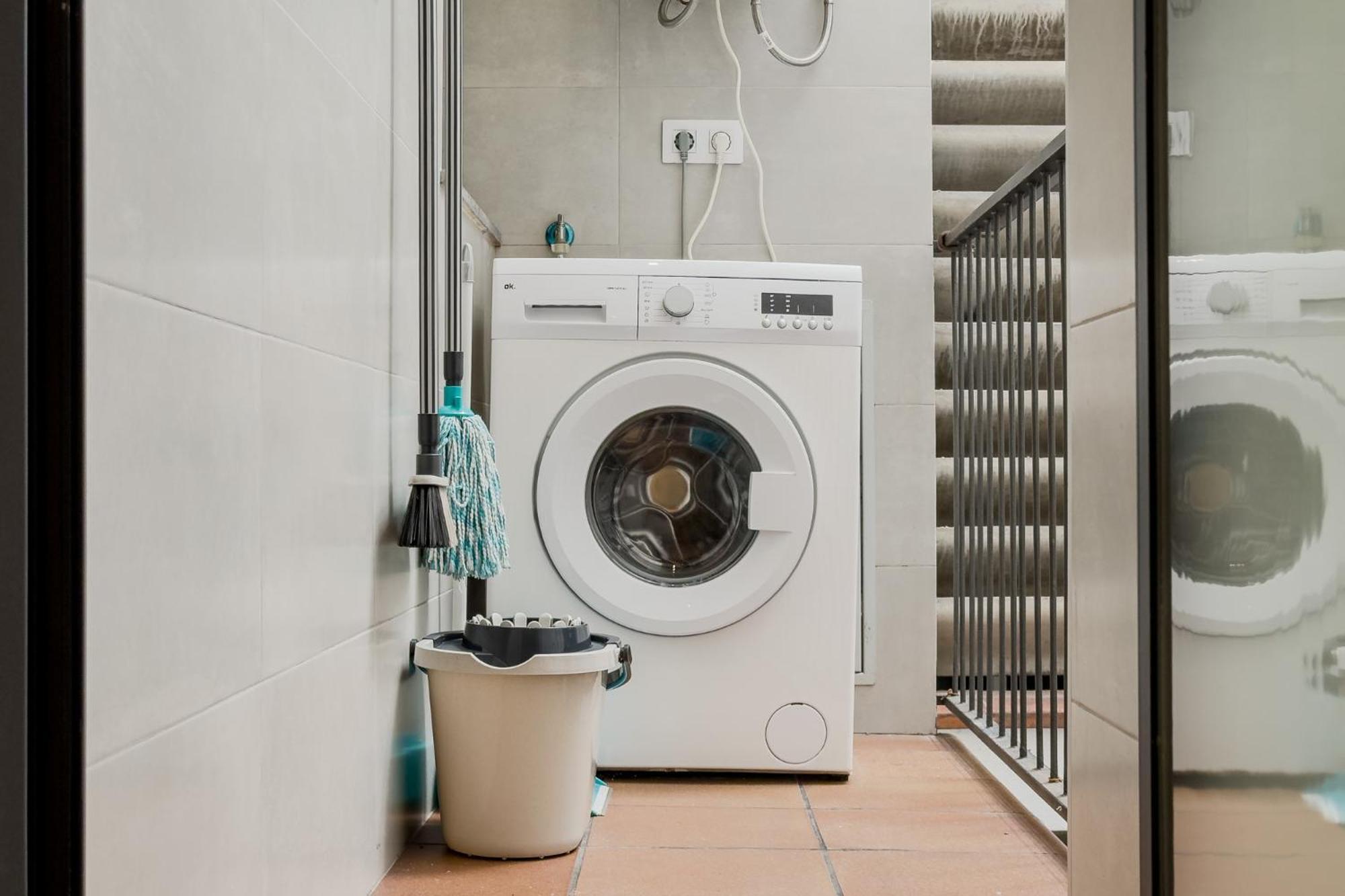 Novus Homes Barcelona Santa Eulalia L’Hospitalet de Llobregat Zewnętrze zdjęcie