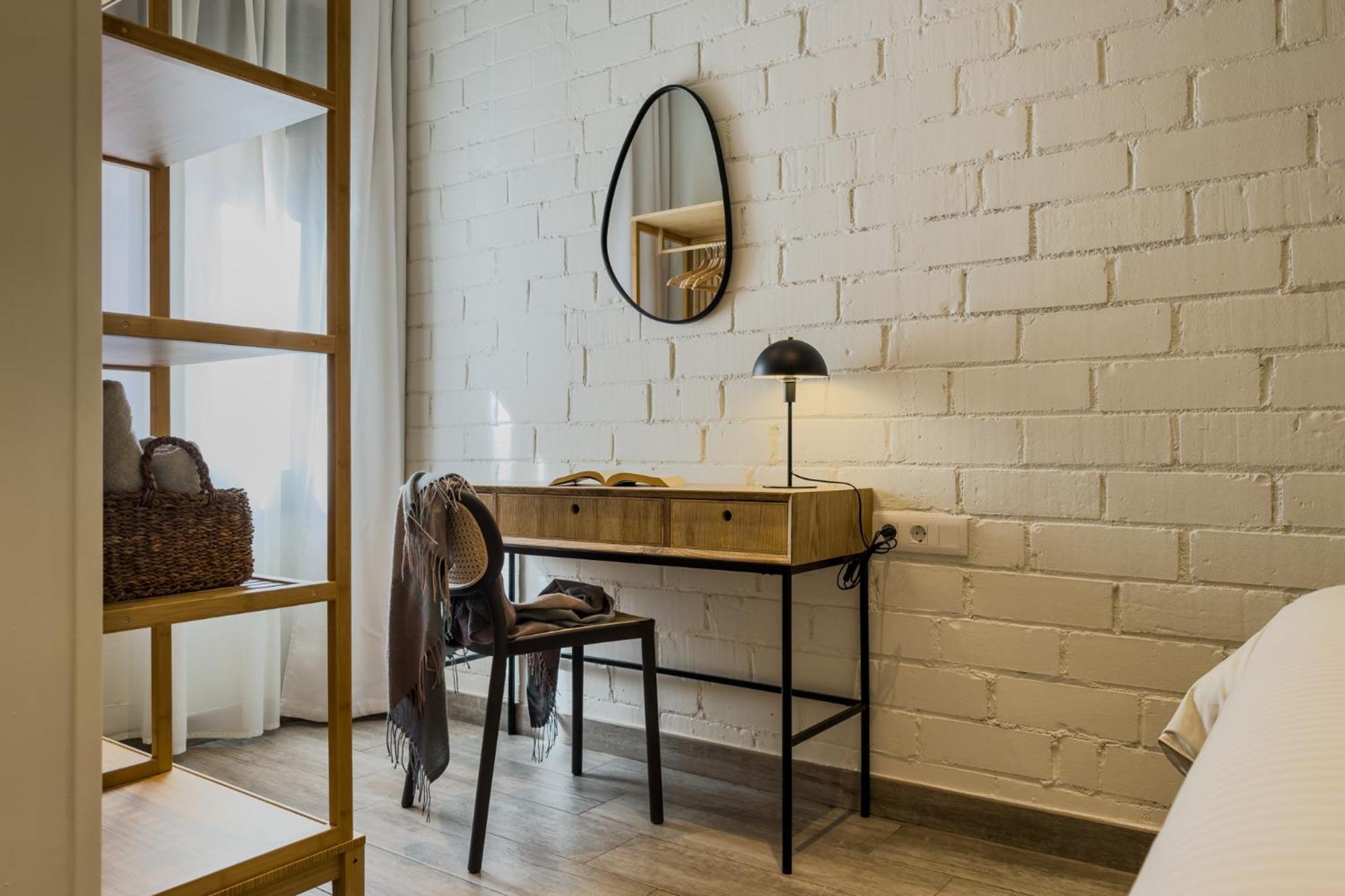 Novus Homes Barcelona Santa Eulalia L’Hospitalet de Llobregat Zewnętrze zdjęcie