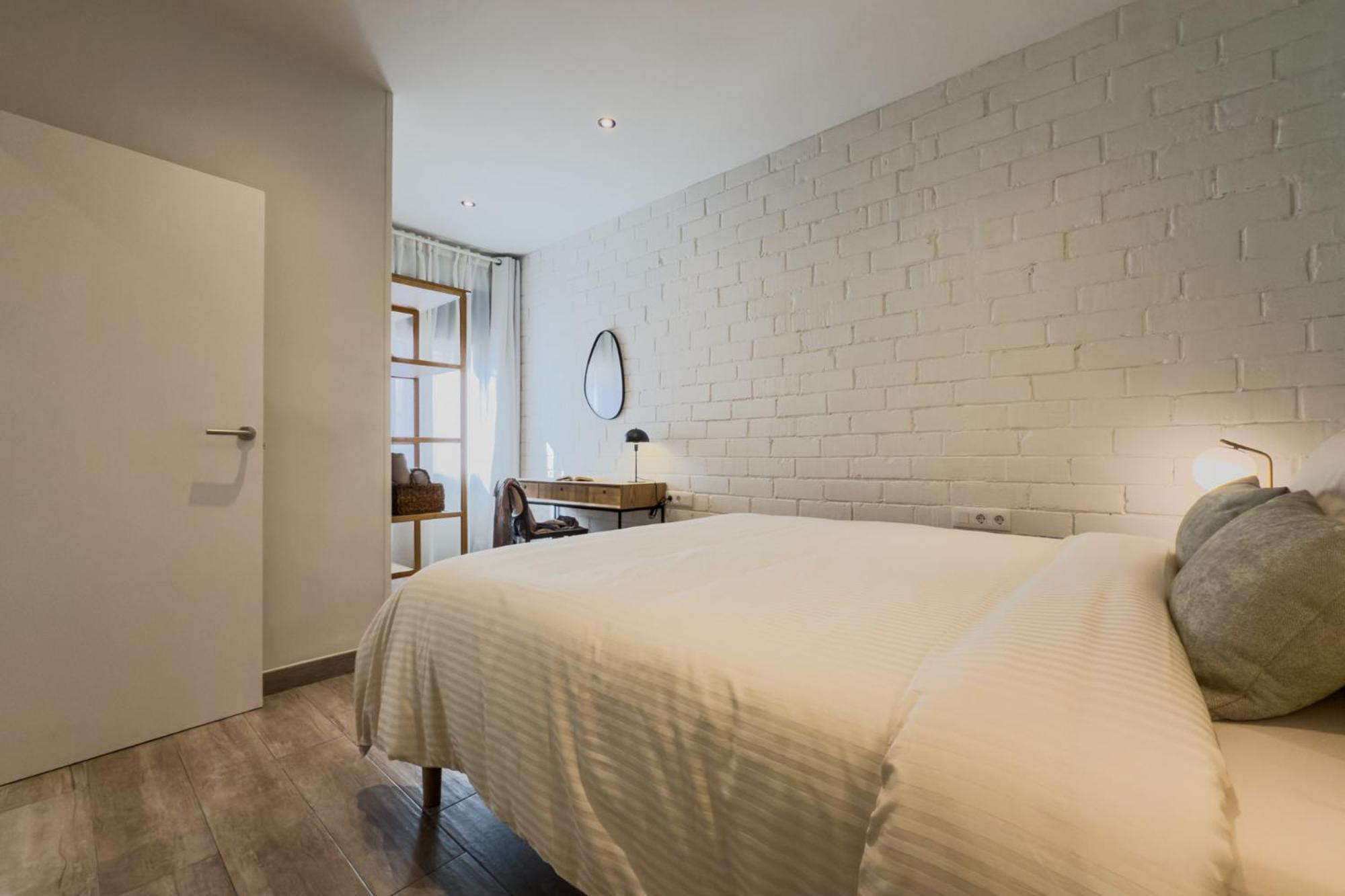 Novus Homes Barcelona Santa Eulalia L’Hospitalet de Llobregat Zewnętrze zdjęcie